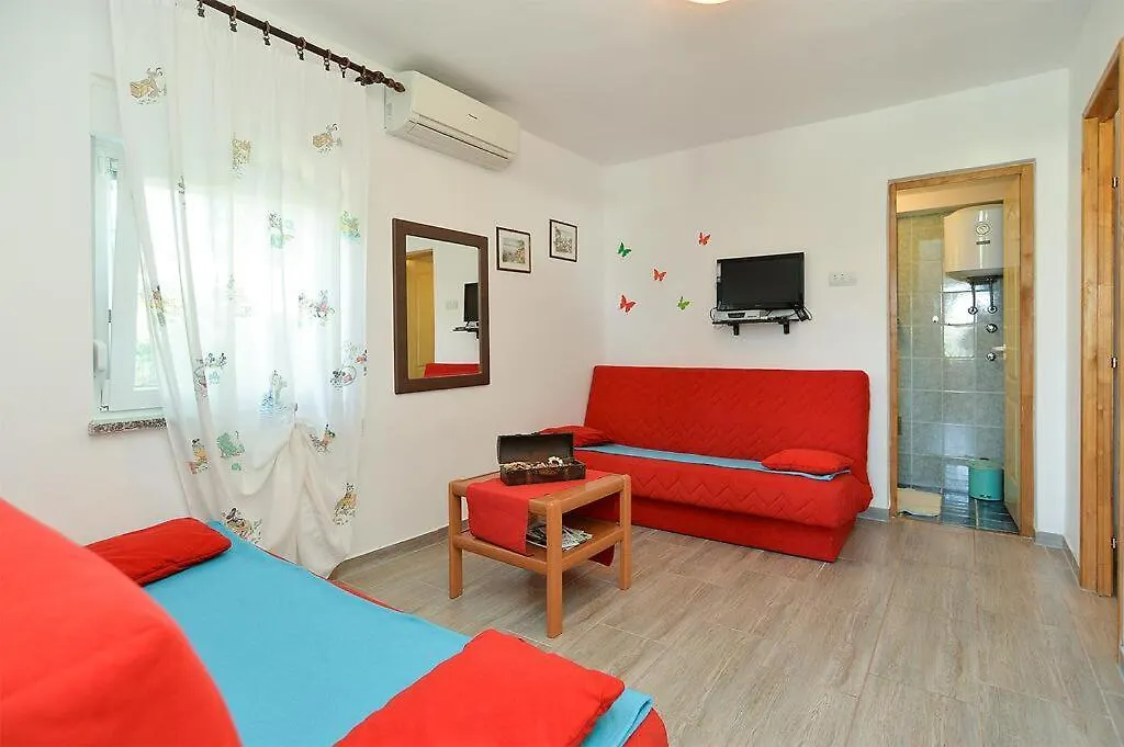 Stunning View Apartment With Pool Valbandon Croatia