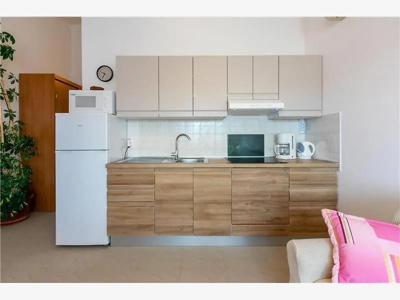 Stunning View Apartment With Pool Valbandon Croatia