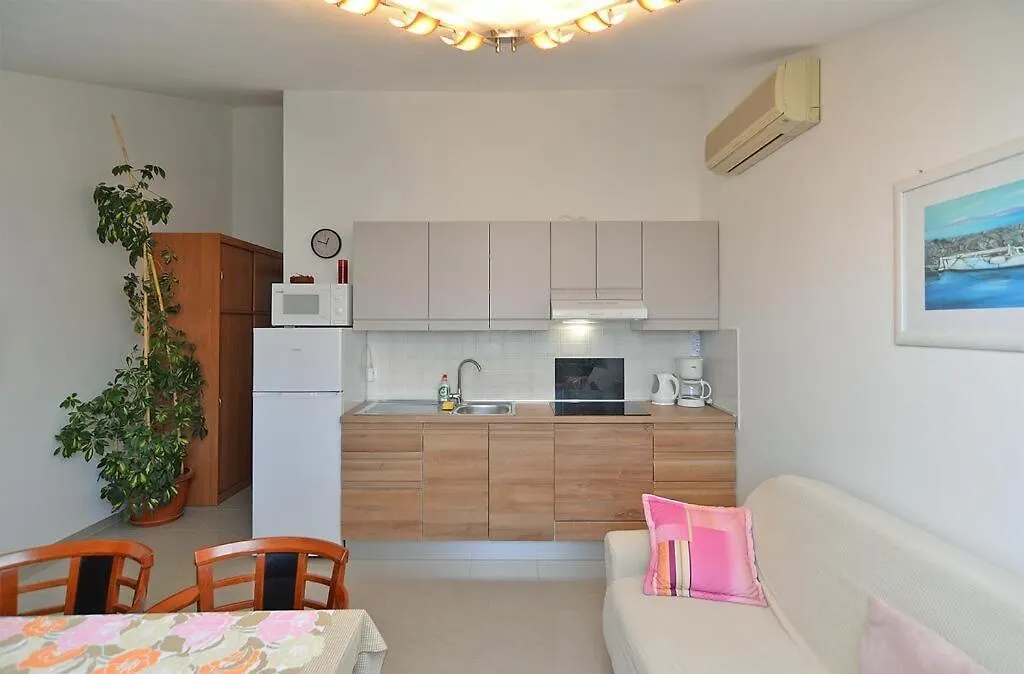 Stunning View Apartment With Pool Valbandon