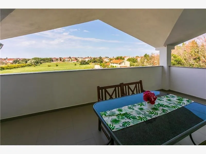 Stunning View Apartment With Pool Valbandon