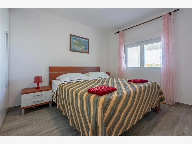 Stunning View Apartment With Pool Valbandon 0*,