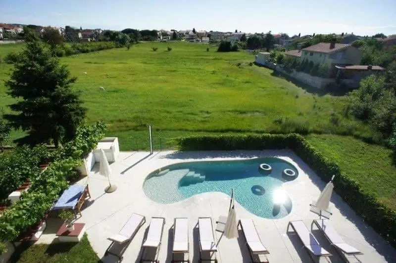 Stunning View Apartment With Pool Valbandon